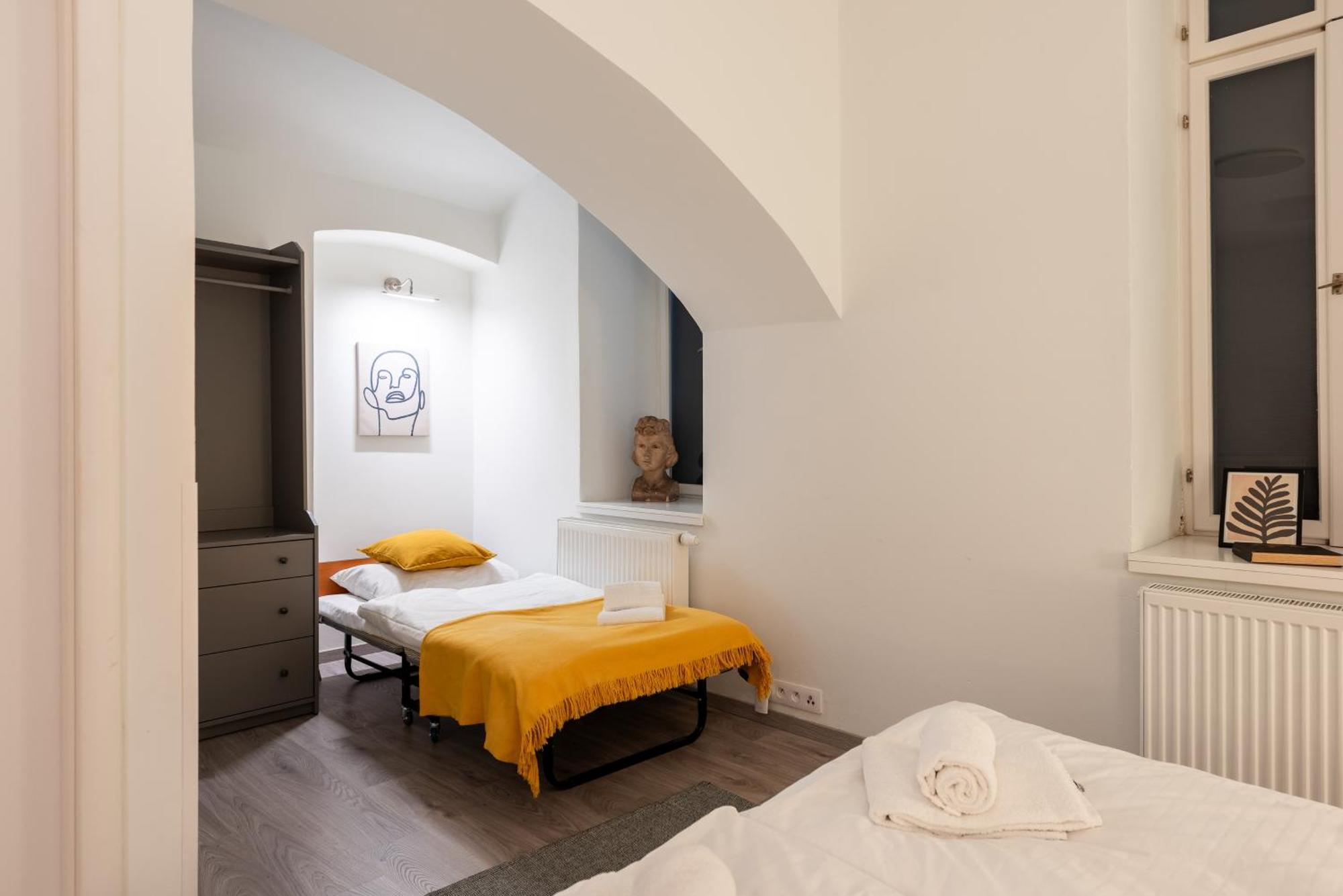 Eclectic And Design Duplex In Prague Apartment ภายนอก รูปภาพ