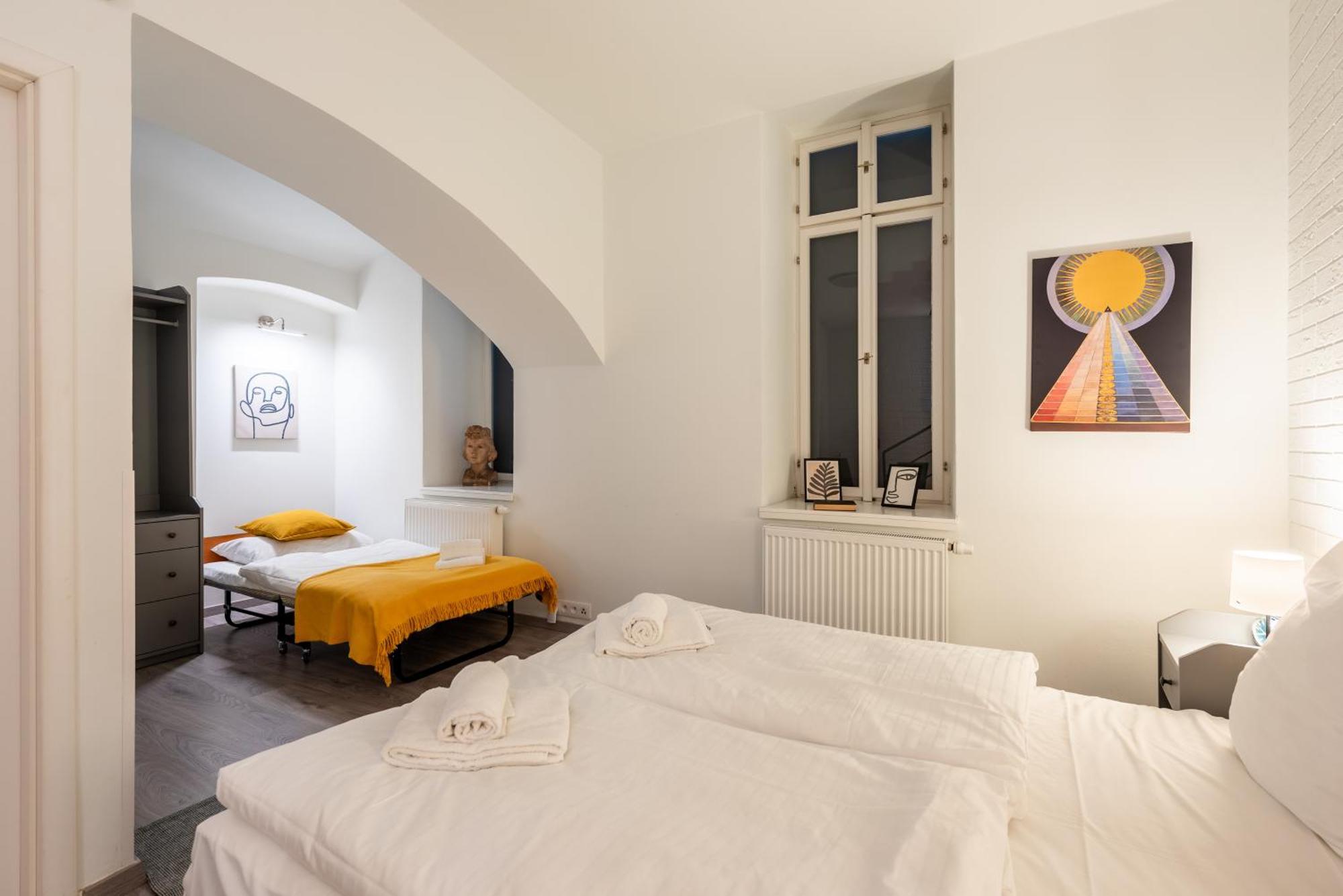 Eclectic And Design Duplex In Prague Apartment ภายนอก รูปภาพ